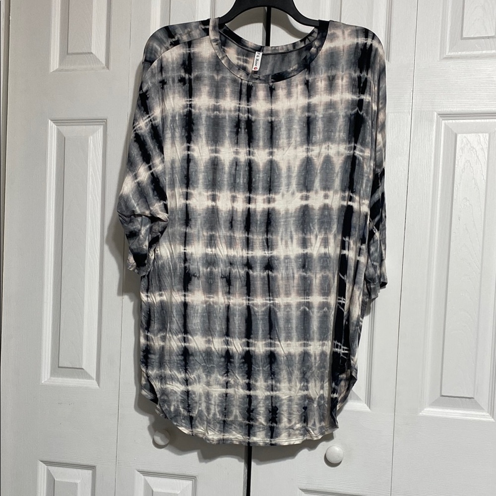 P & Rose tie dye lightweight tee shirt tunic top size 3X